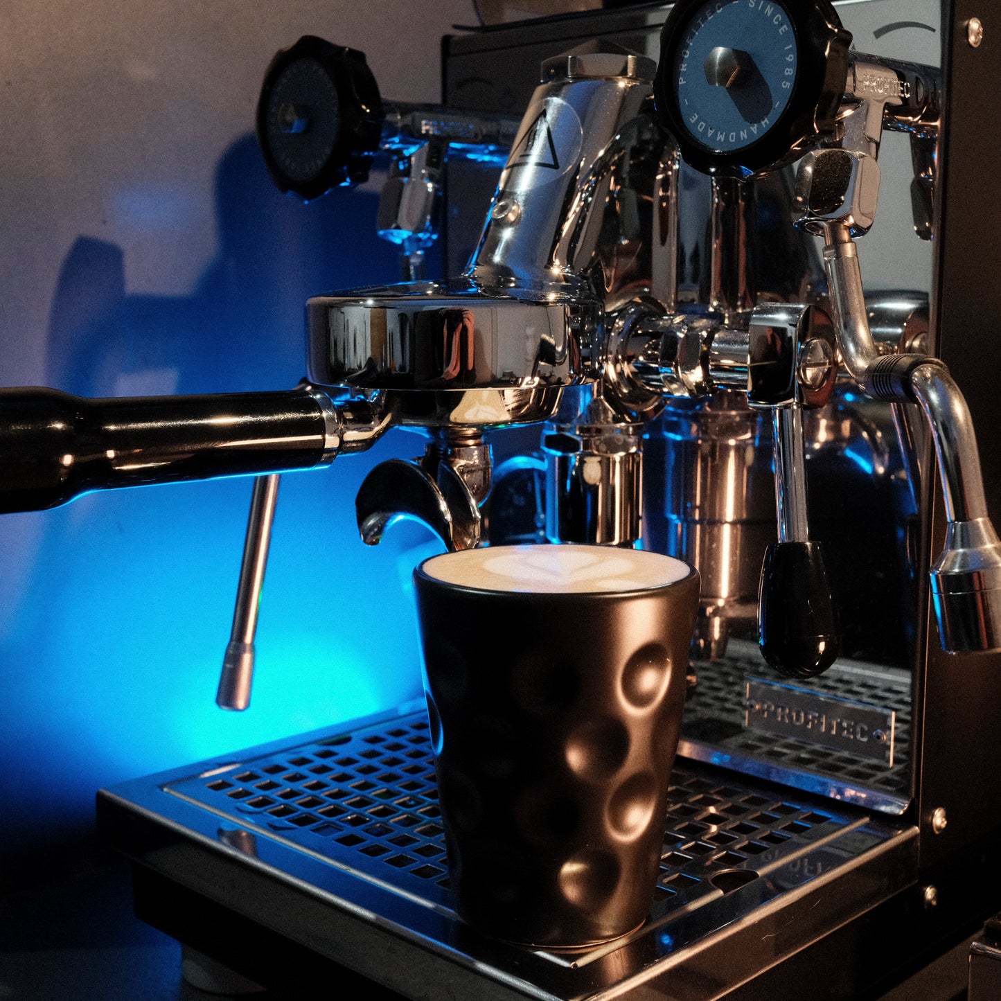 Espresso & Cappuccino Tassen mit Dubbe