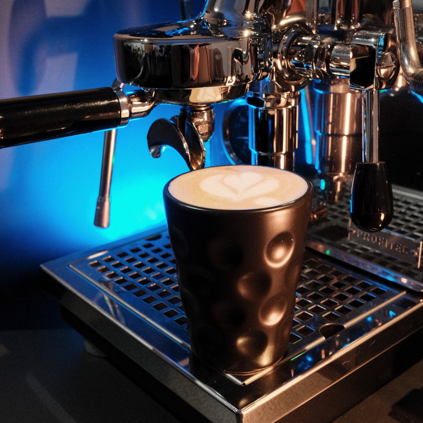 Espresso & Cappuccino Tassen mit Dubbe